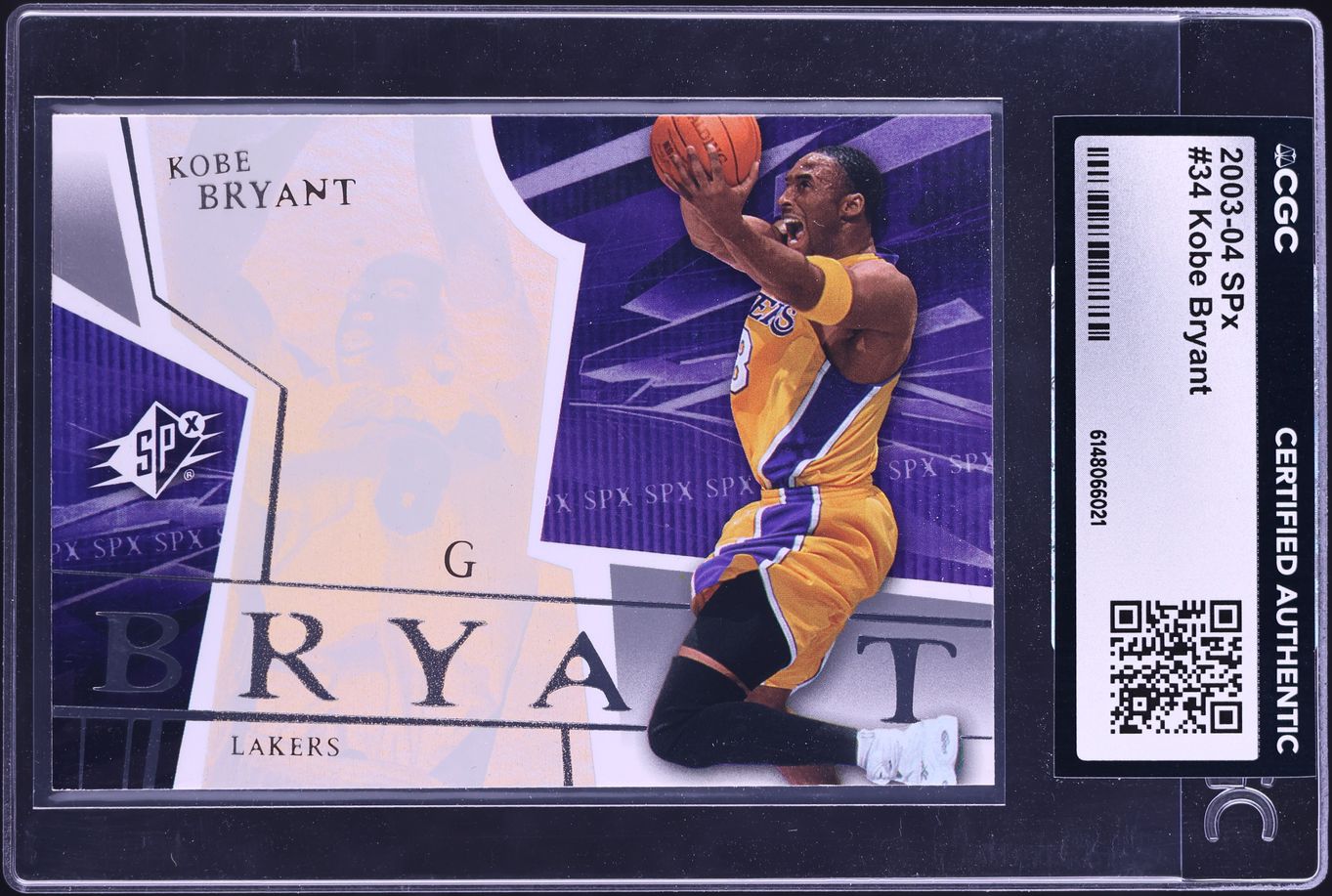 2003 SPx Basketball Kobe Bryant #34 CGC AUTH