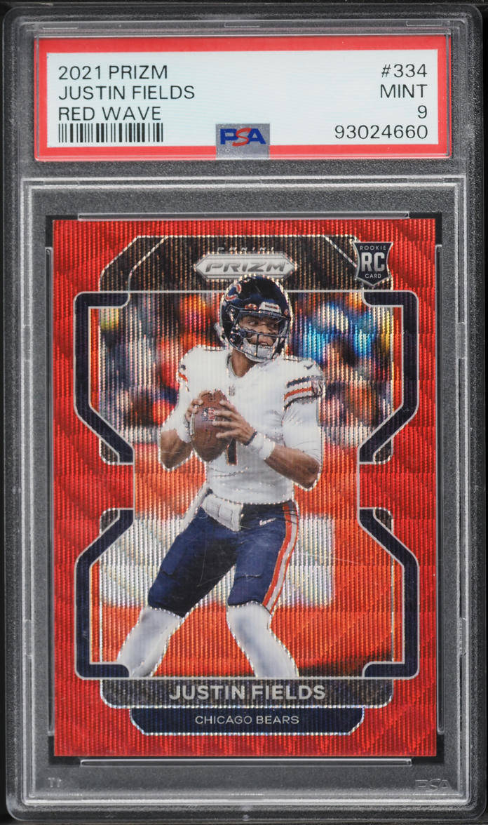 2021 Panini Prizm Red Wave Justin Fields ROOKIE /149 #334 PSA 9 MINT