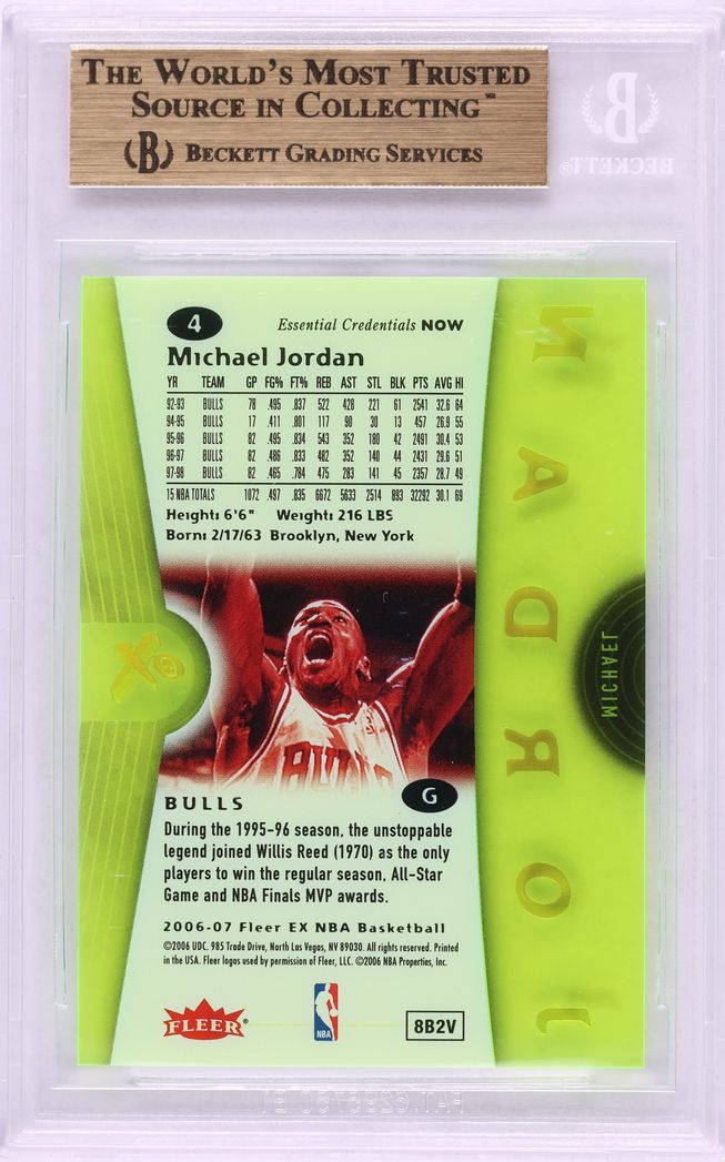 2006 Fleer E-X Essential Credentials Now Michael Jordan /4 #4 BGS 9.5 GEM MINT