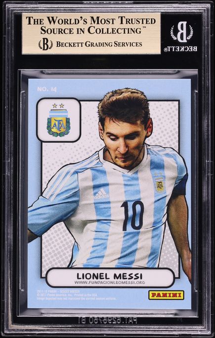 2017 Select Kaboom! Lionel Messi #14 BGS 10 PRISTINE
