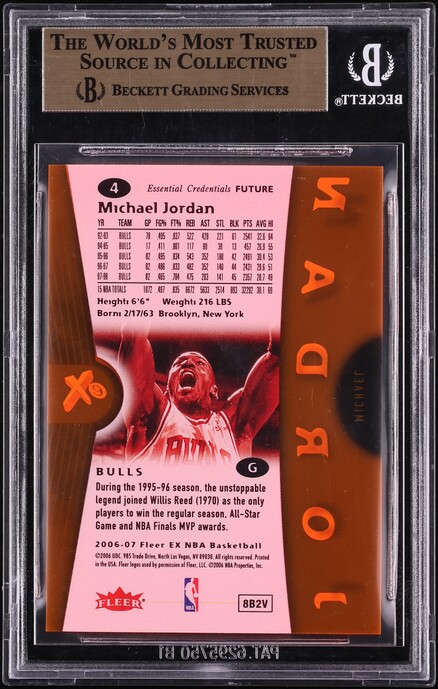 2006 Fleer E-X Essential Credentials Future Michael Jordan /77 #4 BGS 9.5 GEM MINT - Photo 2