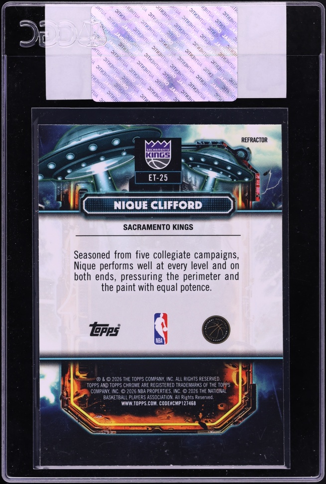 2025 Topps Chrome Cosmic Extraterrestrial Talent Refractor Nique Clifford RC #ET-25 CGC AUTH