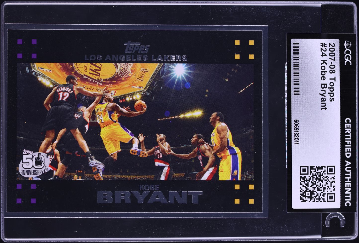 2007 Topps Basketball Kobe Bryant #24 CGC AUTH