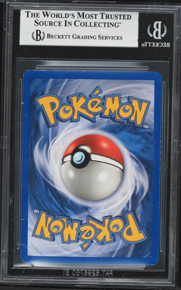 2003 Pokemon Skyridge Holo Crystal Charizard #146 BGS 8 NM-MT