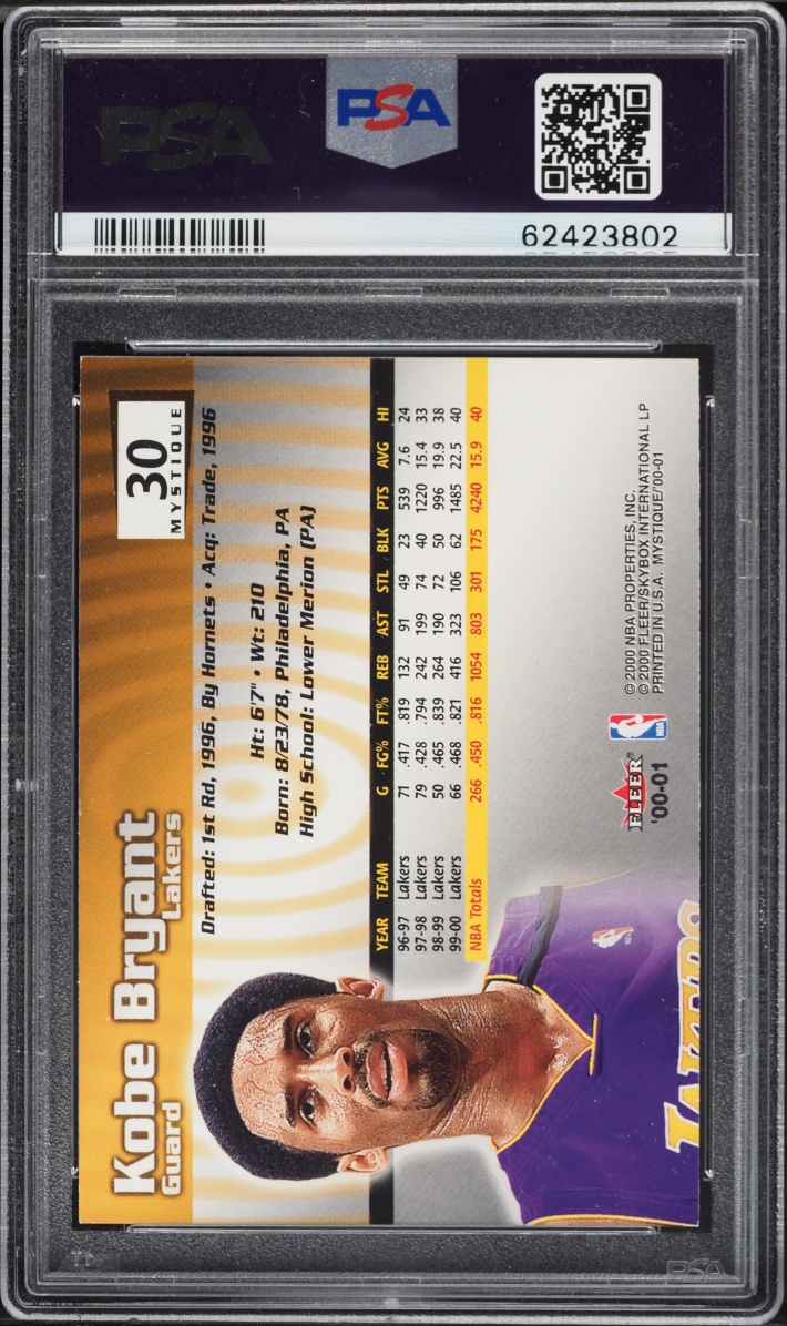 2000 Fleer Mystique Kobe Bryant #30 PSA 9 MINT
