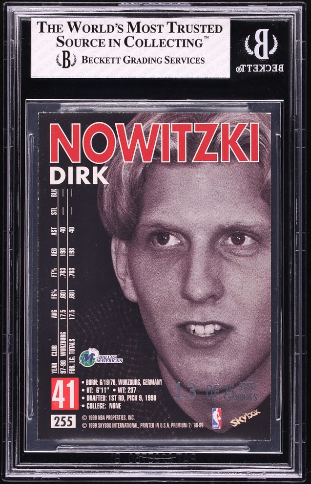 1998 Skybox Premium Star Rubies Dirk Nowitzki ROOKIE /25 #255 BGS 8 NM-MT