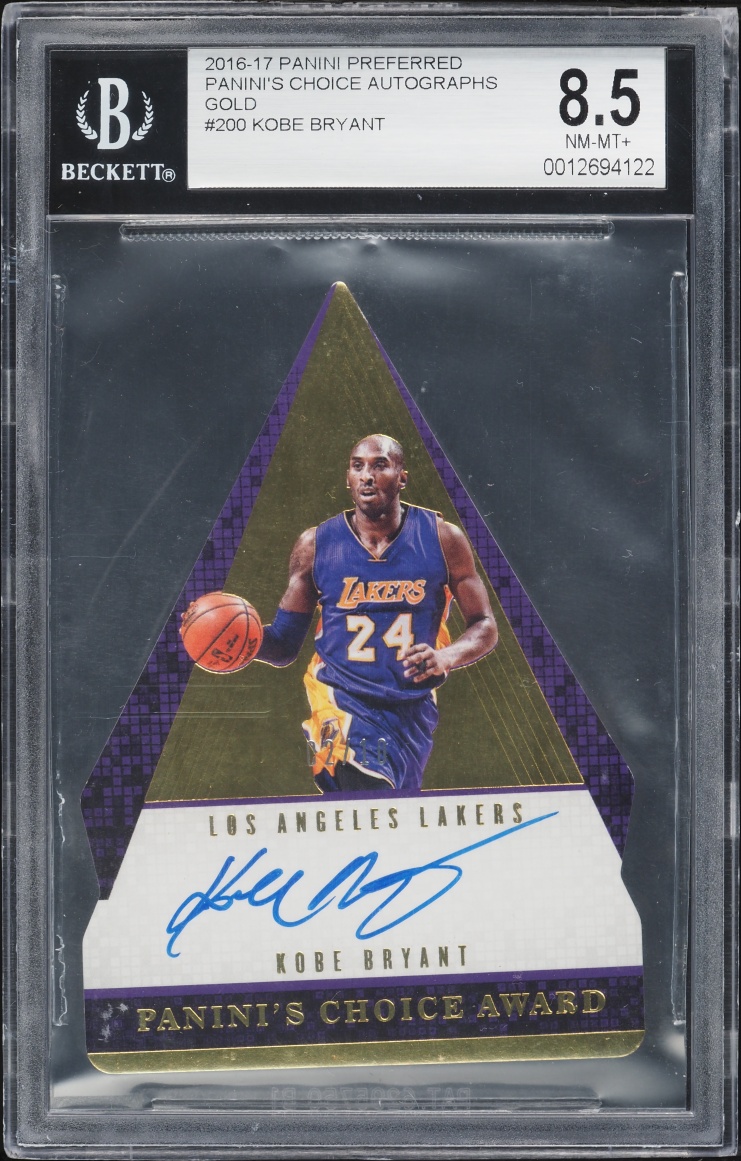 2016 Panini Preferred Choice Gold Die-Cut Kobe Bryant AUTO #200 BGS 8.5 NM-MT+
