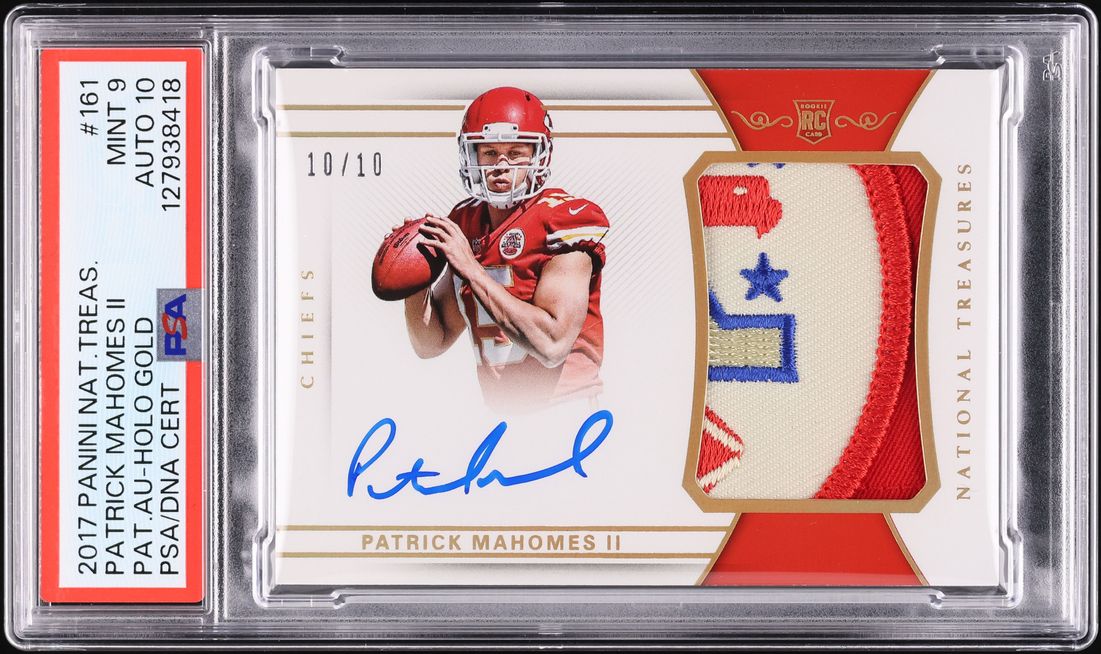 2017 National Treasures Gold Patrick Mahomes ROOKIE PATCH AUTO DNA 10 /10 PSA 9
