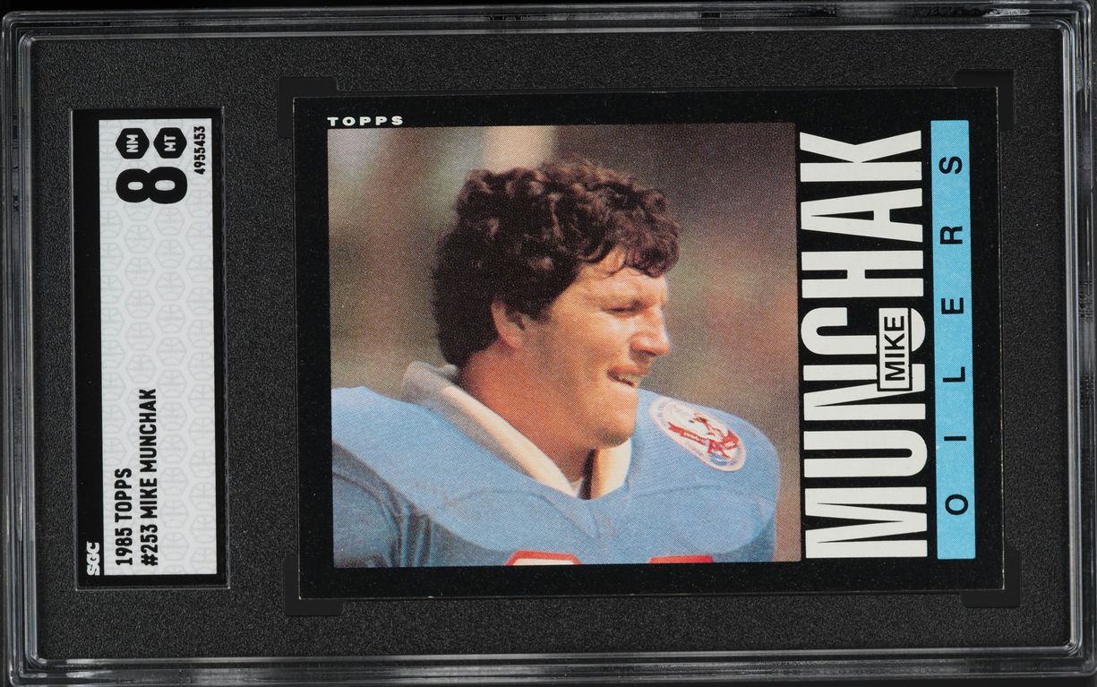 1985 Topps Football Mike Munchak ROOKIE #253 SGC 8 NM-MT