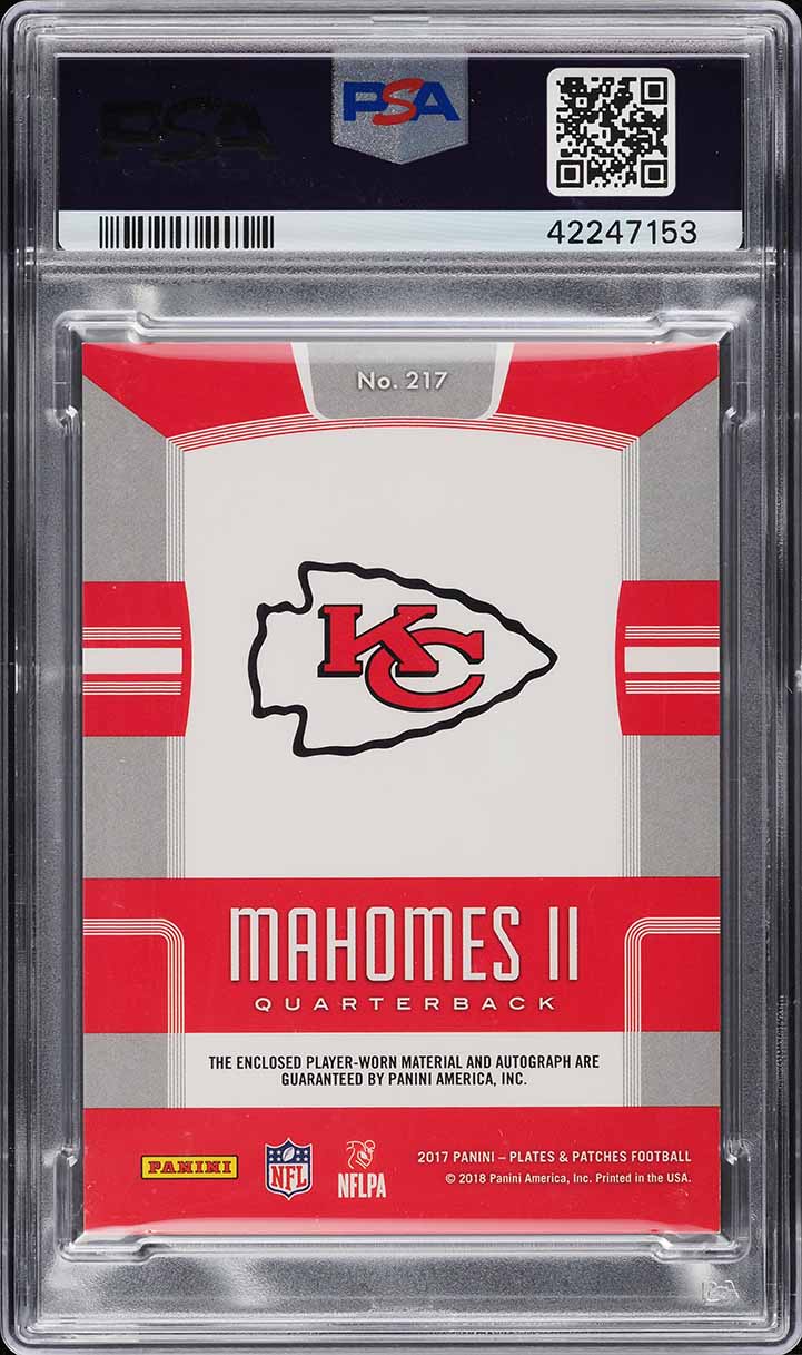2017 Panini Plates Patches Red Patrick Mahomes II RC PATCH AUTO DNA 10 /5 PSA 7