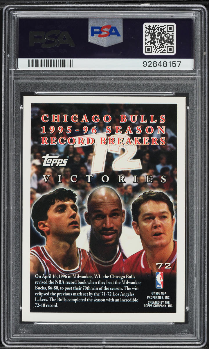 1996 Topps Basketball Chicago Bulls w/ Michael Jordan #72 PSA 9 MINT