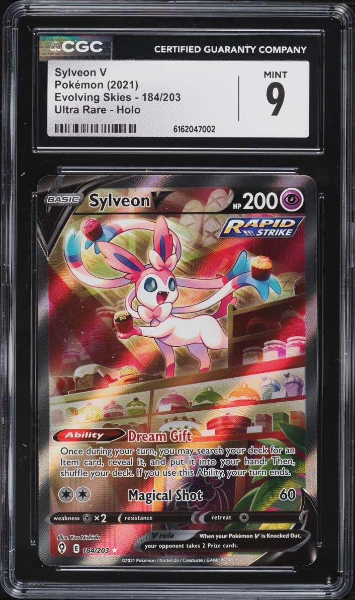 2021 Pokemon Sword & Shield Evolving Skies Full Art Sylveon V #184 CGC 9 MINT