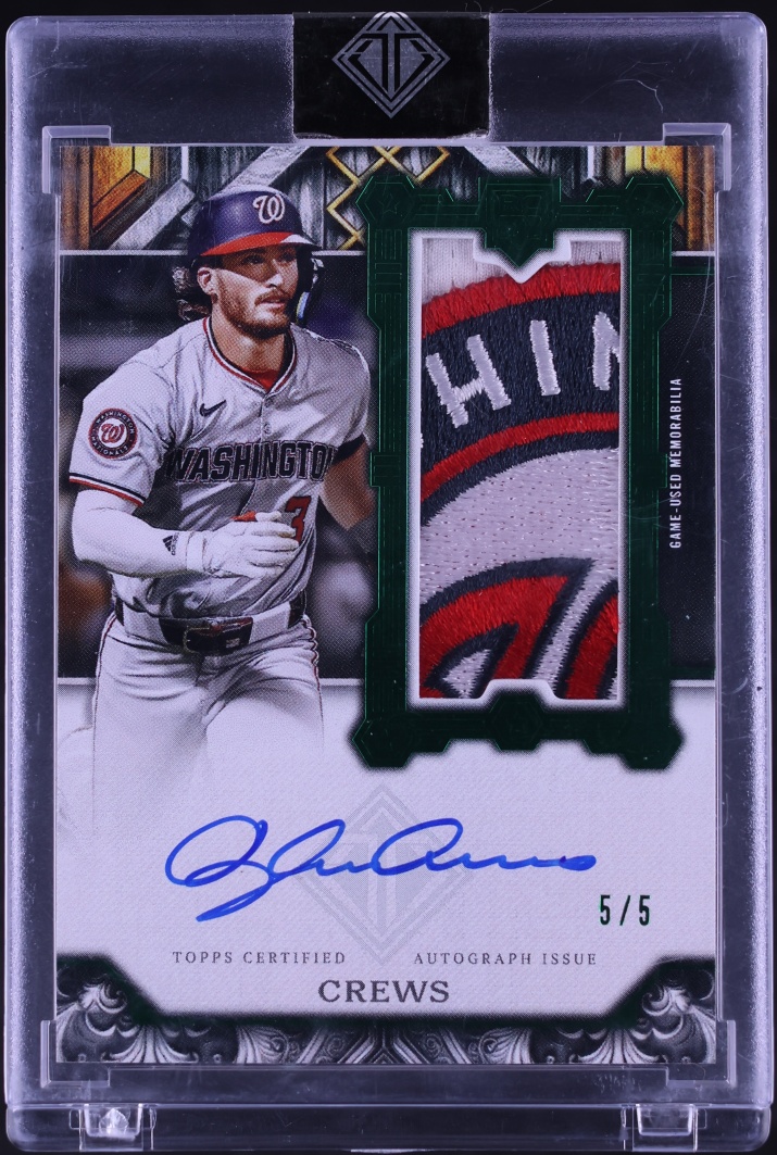 2025 Topps Transcendent Collection Showcase Emerald Dylan Crews ROOKIE PATCH AUTO 5/5 #RSPA-DC
