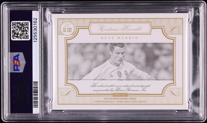 2015 Panini Flawless Sole Of The Game Emerald Cristiano Ronaldo RELIC AUTO 5/5 #SS-CR7 PSA 7 NM