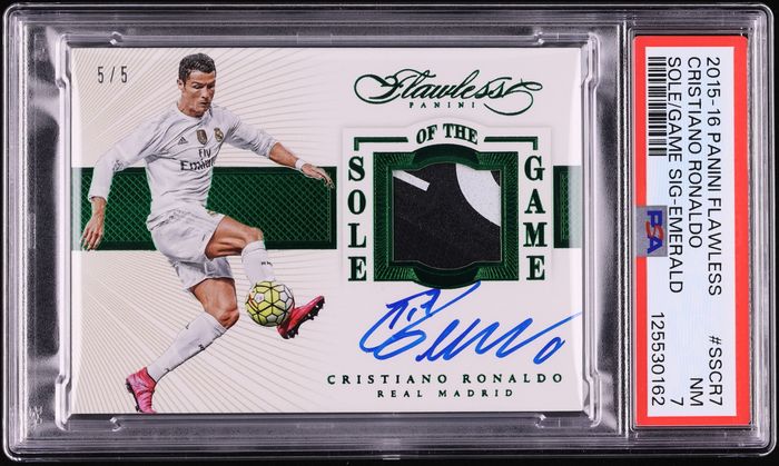 2015 Panini Flawless Sole Of The Game Emerald Cristiano Ronaldo RELIC AUTO 5/5 #SS-CR7 PSA 7 NM