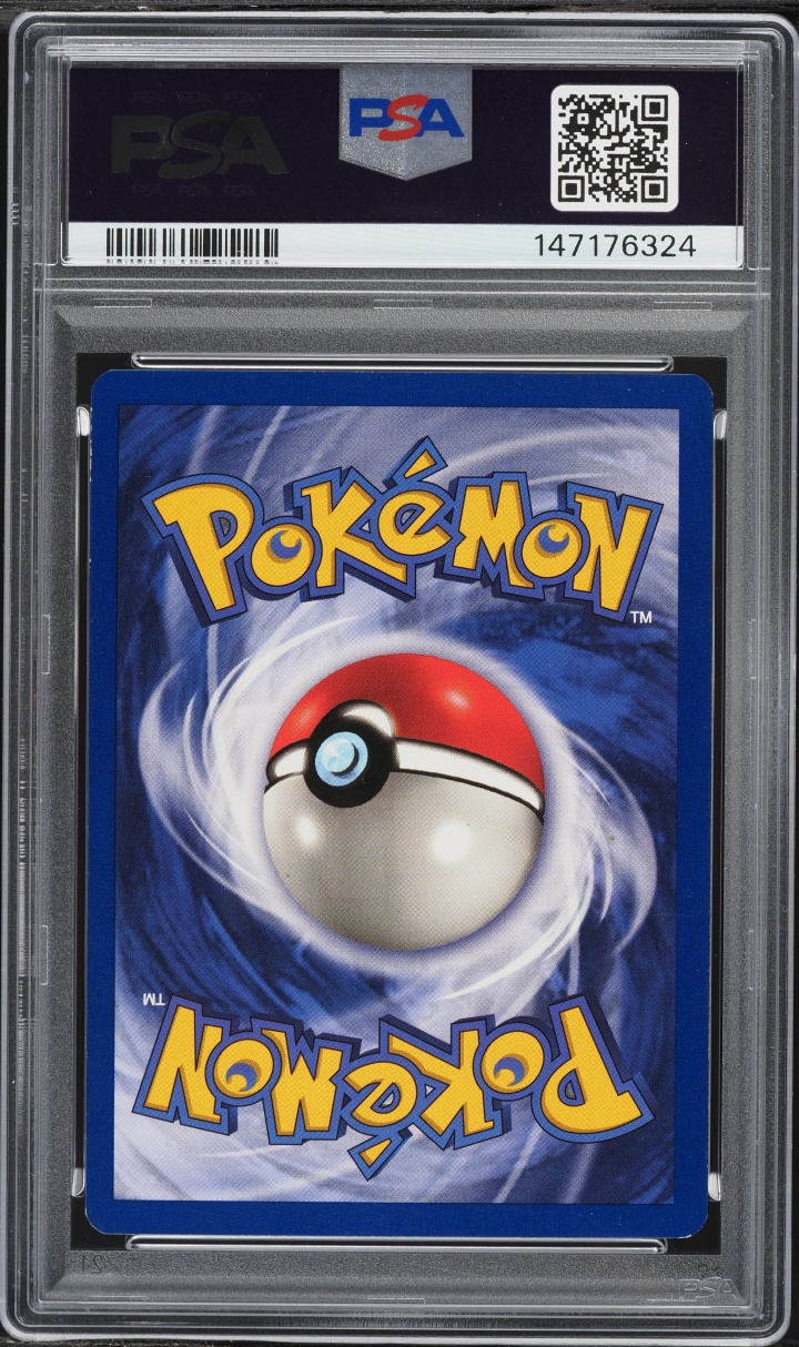 1999 Pokemon Fossil Dragonite #19 PSA 8 NM-MT