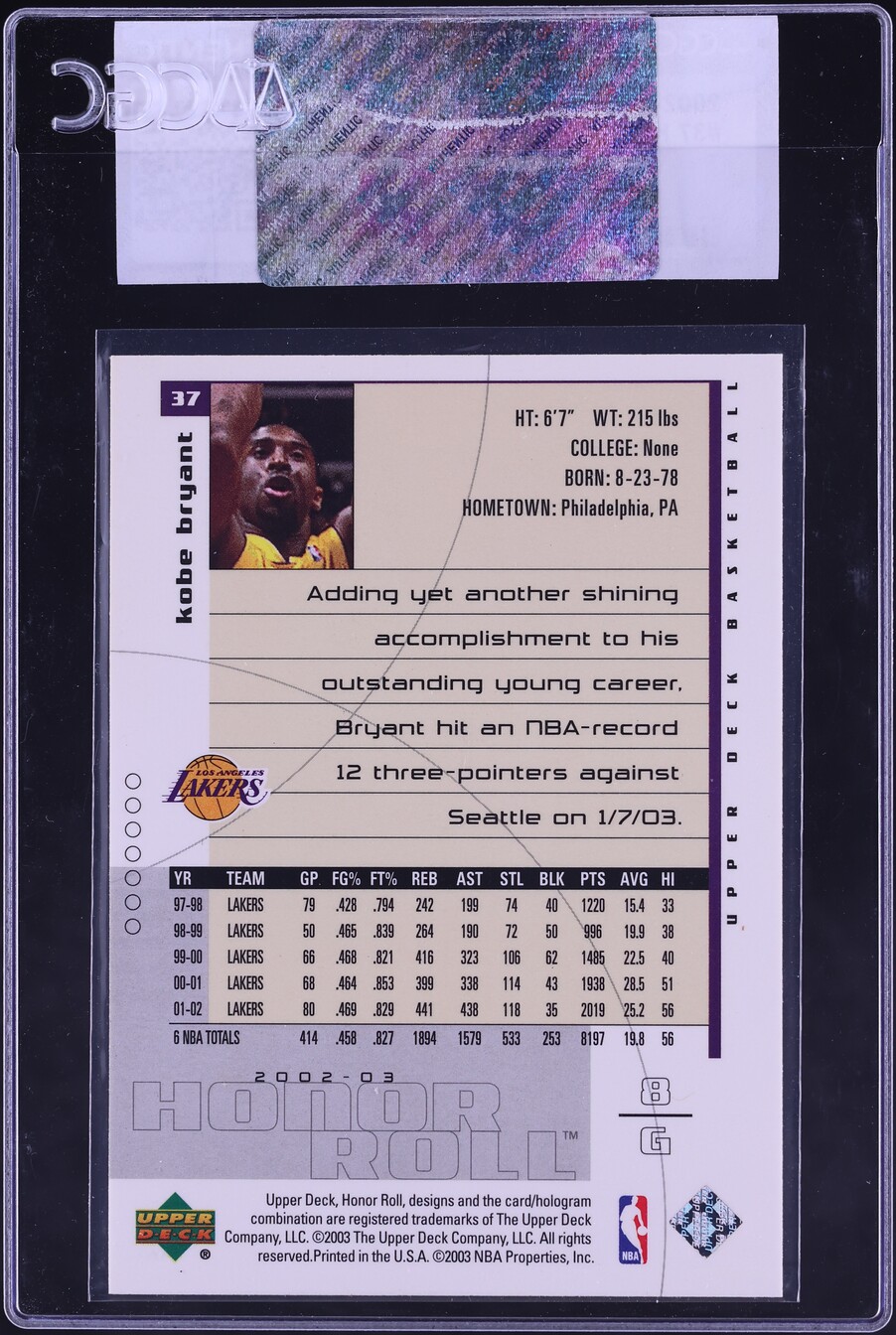 2002 Upper Deck Honor Roll Kobe Bryant #37 CGC AUTH