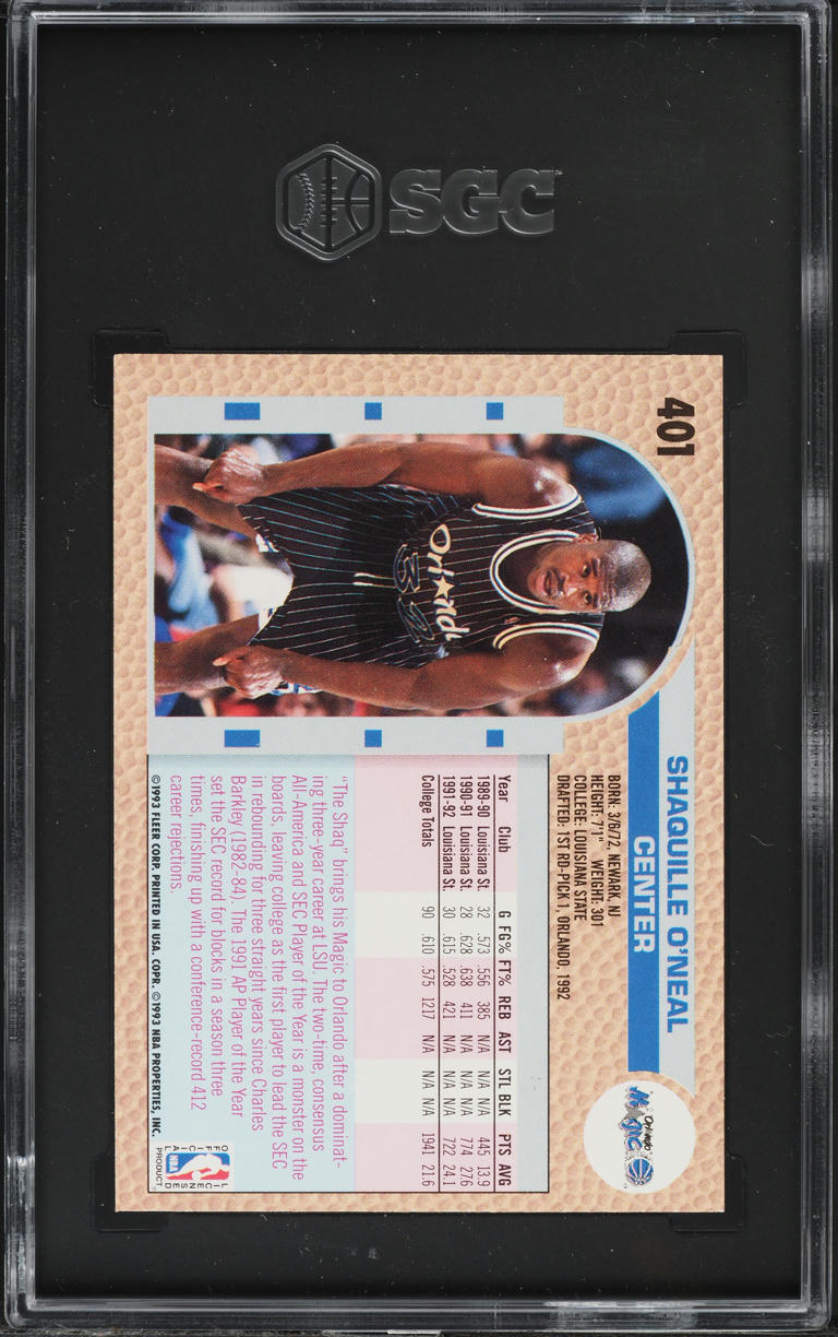 1992 Fleer Basketball Shaquille O'Neal ROOKIE #401 SGC 7 NRMT