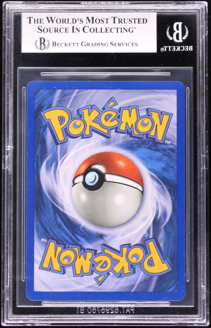 2003 Pokemon Skyridge Holo Crystal Charizard #146 BGS 9 MINT