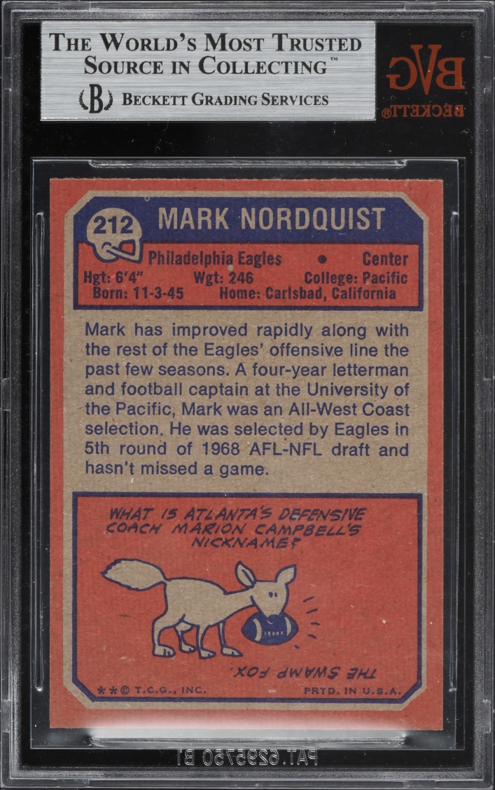 1973 Topps Football Mark Nordquist #212 BVG 9 MINT