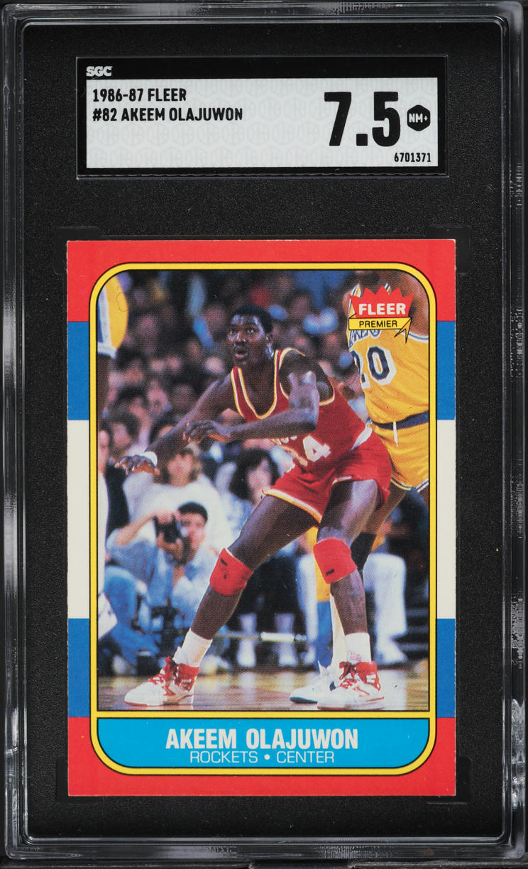 1986 Fleer Basketball Hakeem Olajuwon ROOKIE #82 SGC 7.5 NRMT+