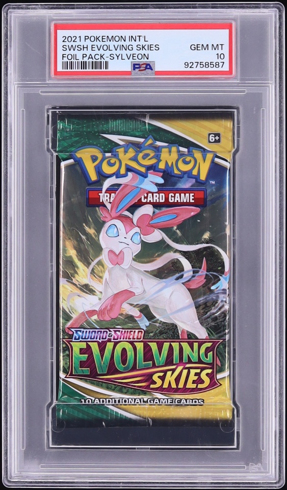 2021 Pokemon Sword & Shield Evolving Skies Foil Pack Sylveon PSA 10 GEM MINT