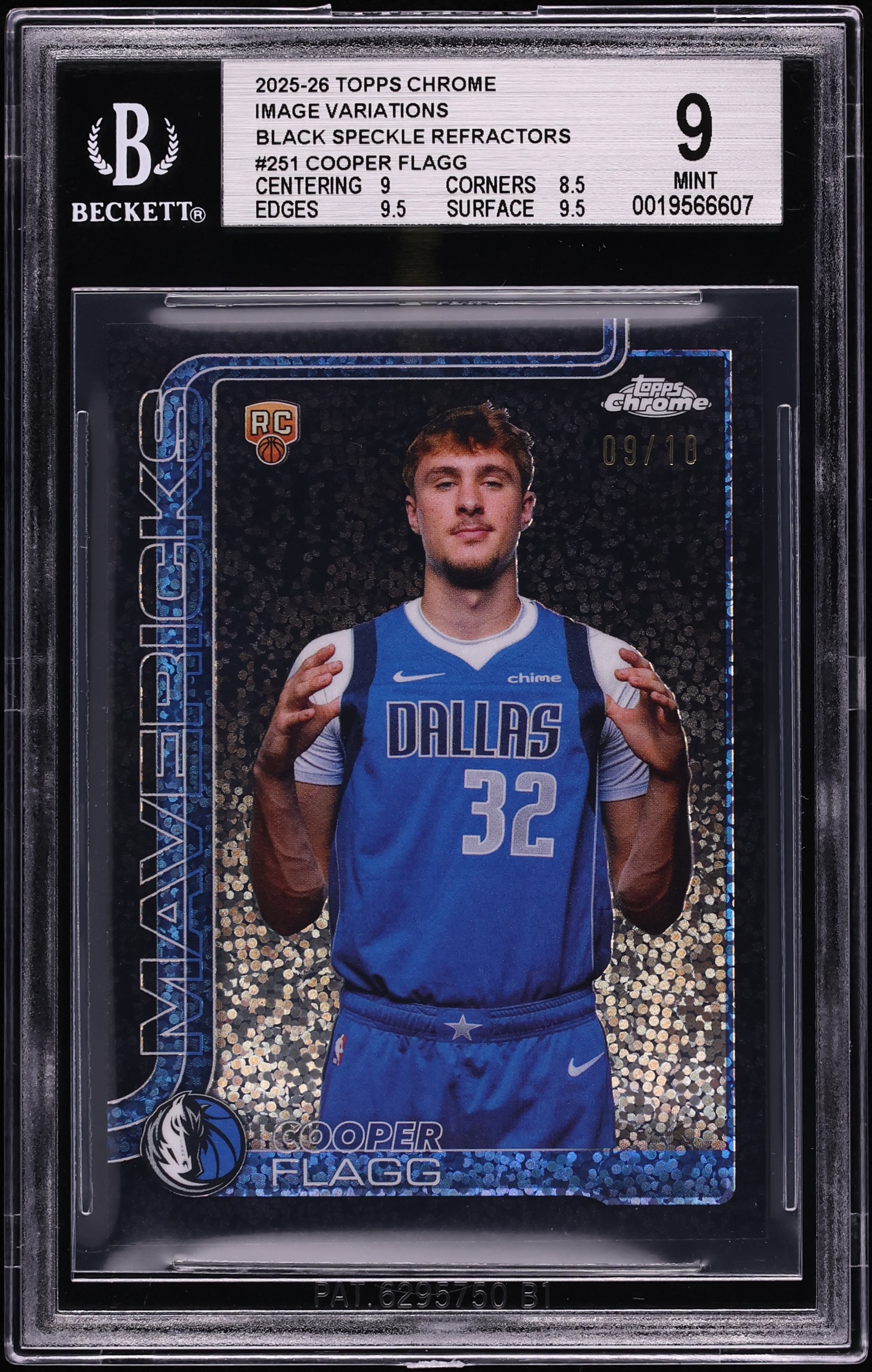2025 Topps Chrome Image Variation Black Speckle Refractor Cooper 