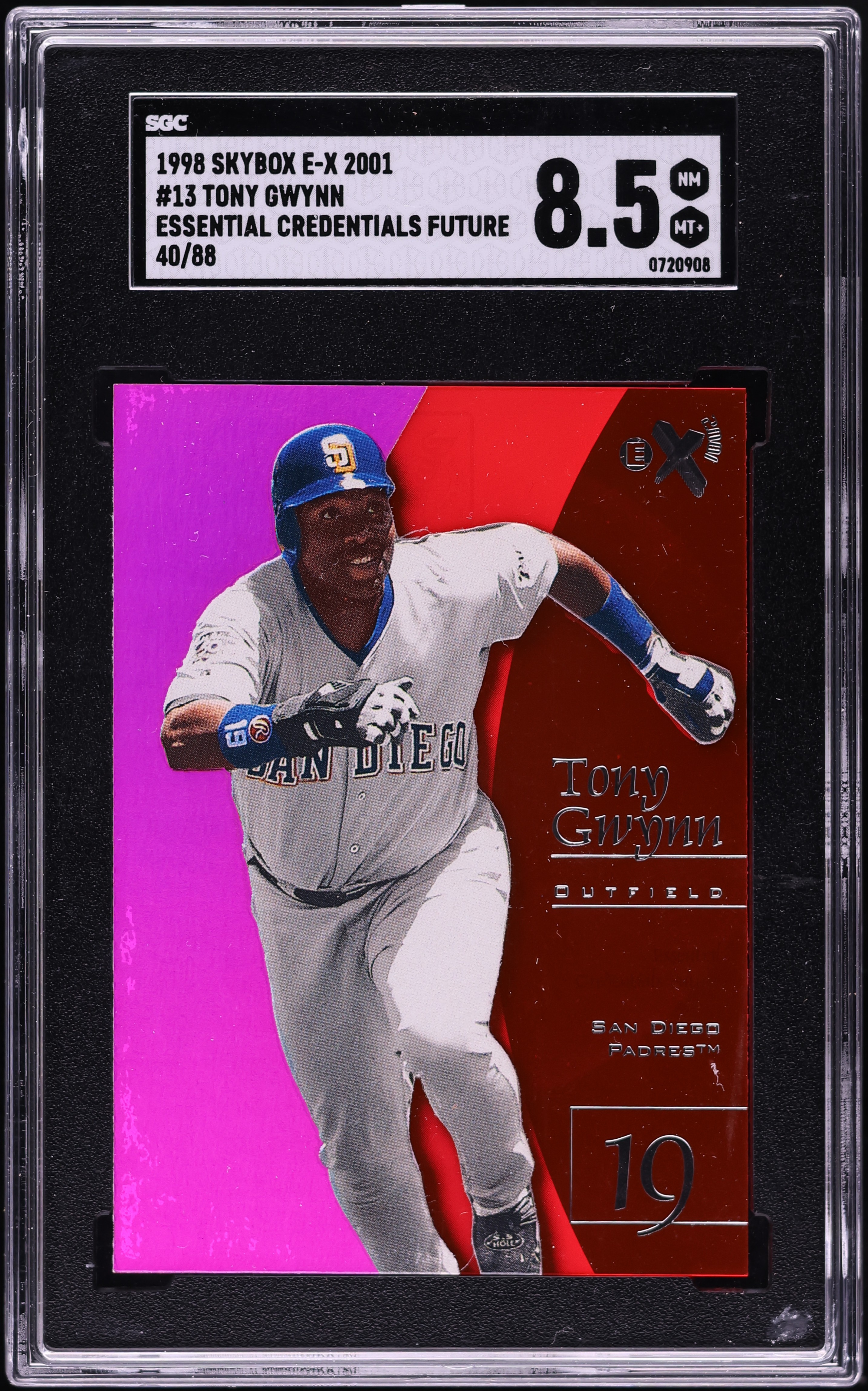 1998 Skybox E-X 2001 Essential Credentials Future Tony Gwynn