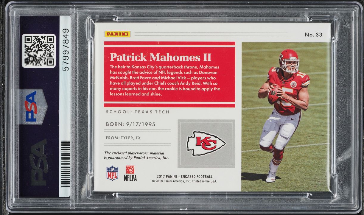 2017 Panini Encased Substantial Sapphire Patrick Mahomes II RC PATCH /25 PSA 9