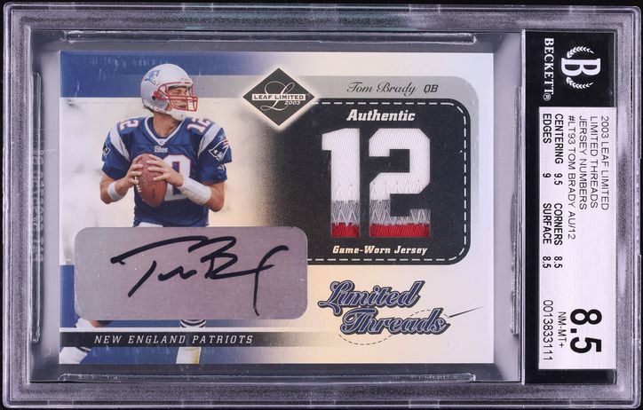 2003 Leaf Limited Threads Jersey Numbers Tom Brady PATCH AUTO /12 #LT93 BGS 8.5 NM-MT+ - Photo 1