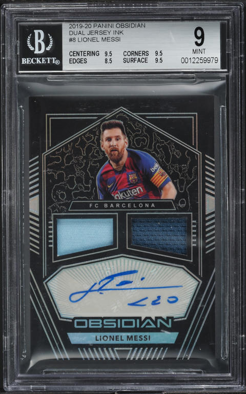 2019 Topps Chrome UEFA Sapphire Yellow Lionel Messi /99 #1