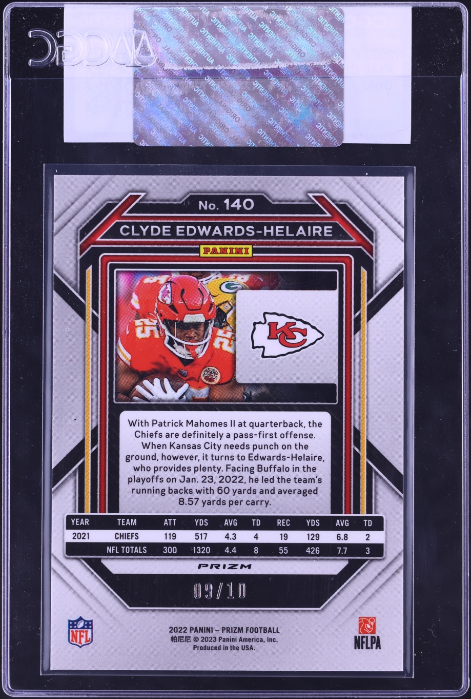 2022 Panini Prizm Gold Clyde Edwards-Helaire /10 #140 CGC AUTH - Photo 2