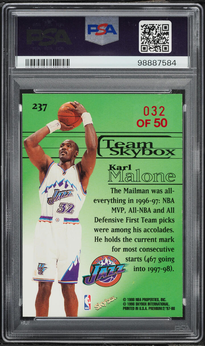1997 Skybox Premium Star Rubies Karl Malone /50 #237 PSA 8 NM-MT - Photo 2