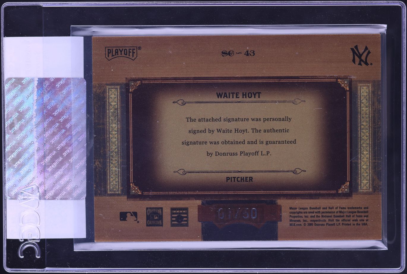 2005 Playoff Prime Cuts Souvenir Waite Hoyt AUTO 1/50 #SC-43 CGC AUTH