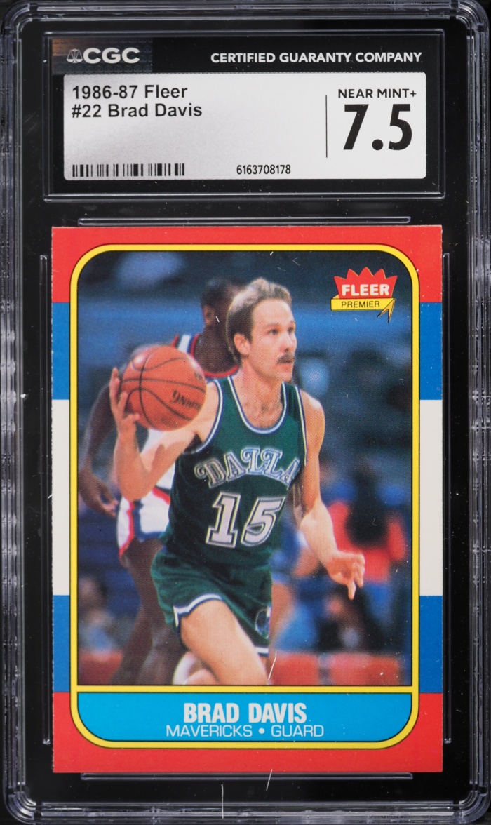 1986 Fleer Basketball Brad Davis #22 CGC 7.5 NRMT+