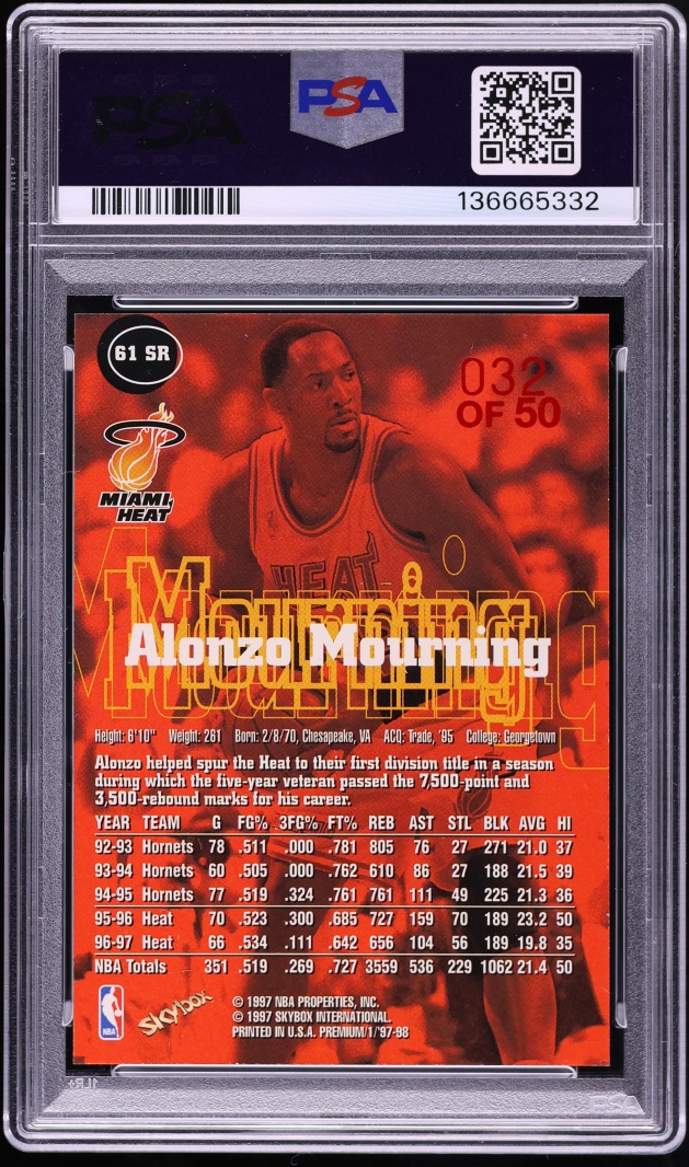 1997 Skybox Premium Star Rubies Alonzo Mourning /50 #61 PSA 8 NM-MT - Photo 2