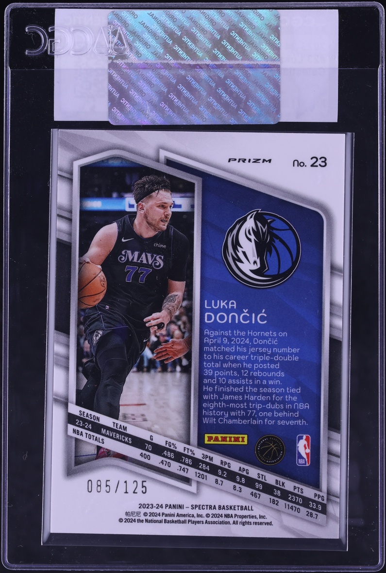 2023 Panini Spectra Celestial Luka Doncic /125 #23 CGC AUTH