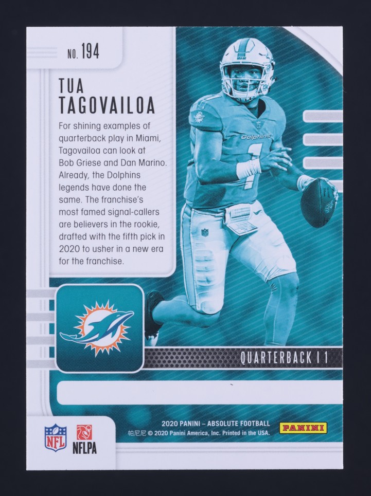 2020 Absolute Football Tua Tagovailoa ROOKIE #194 MBA AUTH