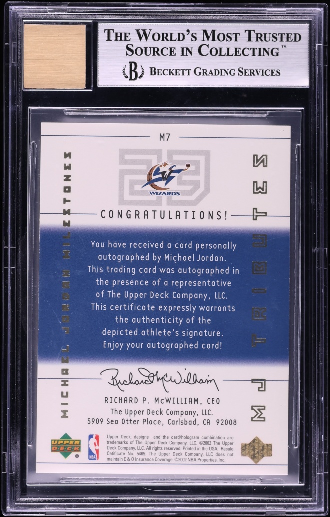 2001 Upper Deck MJ Tributes Milestones Michael Jordan AUTO /30 #M7 BGS 8.5 NM-MT+