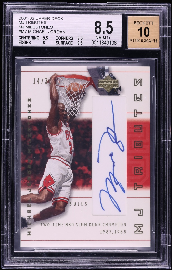 2001 Upper Deck MJ Tributes Milestones Michael Jordan AUTO /30 #M7 BGS 8.5 NM-MT+
