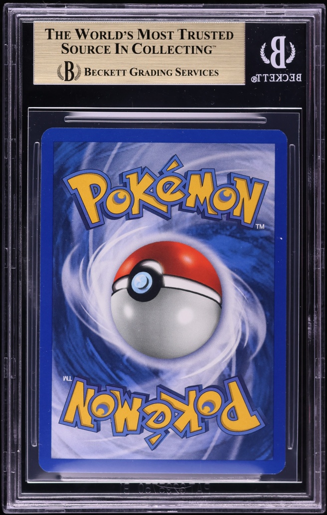 2002 Pokemon Legendary Collection Reverse Holo Moltres #30 BGS 9.5 GEM MINT