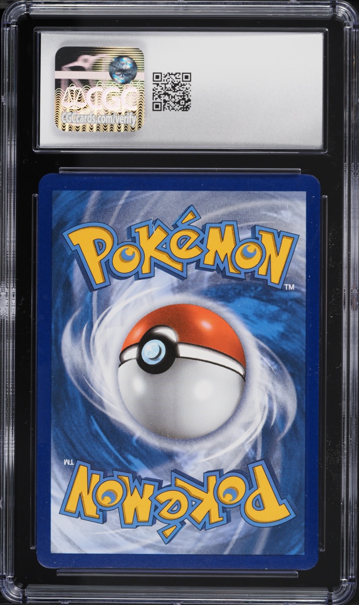 2021 Pokemon Sword & Shield Chilling Reign Holo Galarian Moltres V #97 CGC 9 MINT