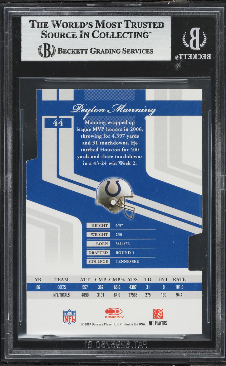2007 Donruss Elite Aspirations Die-Cut Peyton Manning /82 #44 BGS 9 MINT - Photo 2