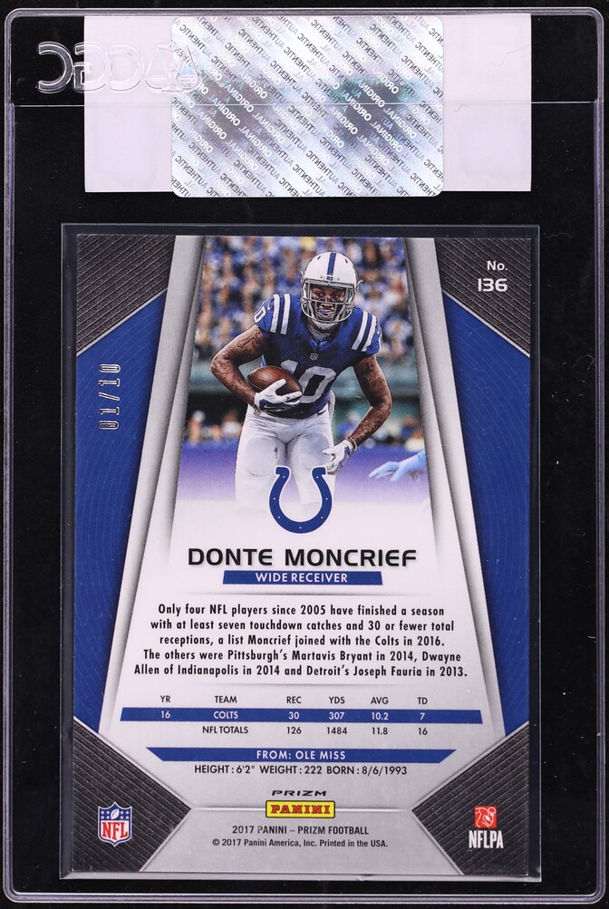 2017 Panini Prizm Gold Donte Moncrief 1/10 #136 CGC AUTH - Photo 2
