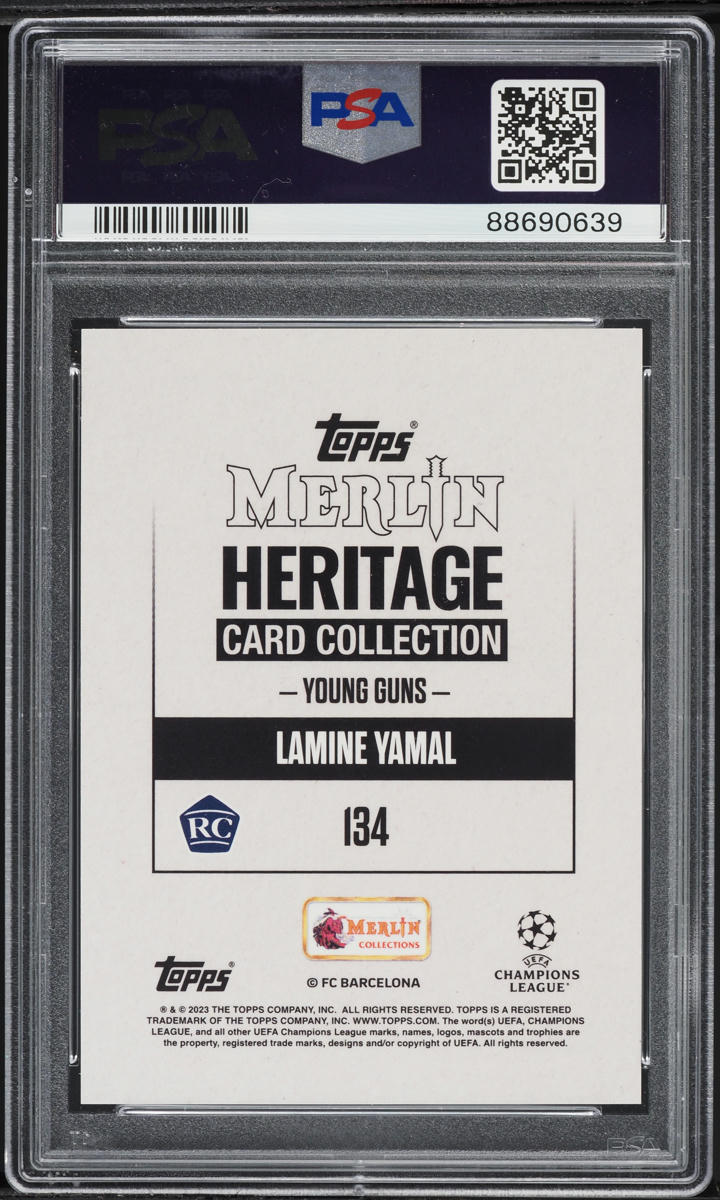 2023 Topps Merlin Heritage UEFA Club Competitions Blue Lamine Yamal RC /25 PSA 9