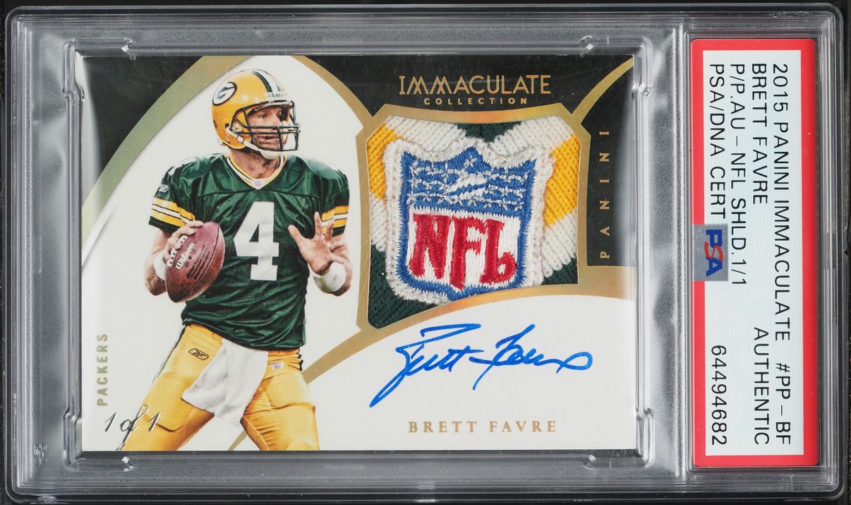 2015 Immaculate Collection Premium Brett Favre NFL SHIELD PATCH AUTO 1/1 #PP-BF PSA AUTH