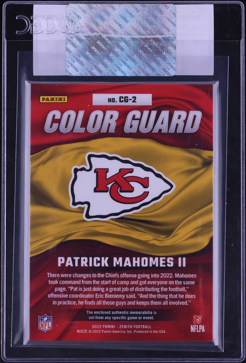 2022 Panini Zenith Color Guard Patrick Mahomes II PATCH #CG-2 CGC AUTH - Photo 2