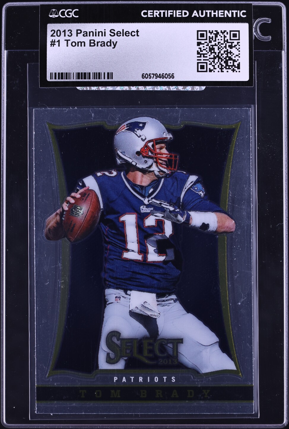 2013 Select Football Tom Brady #1 CGC AUTH