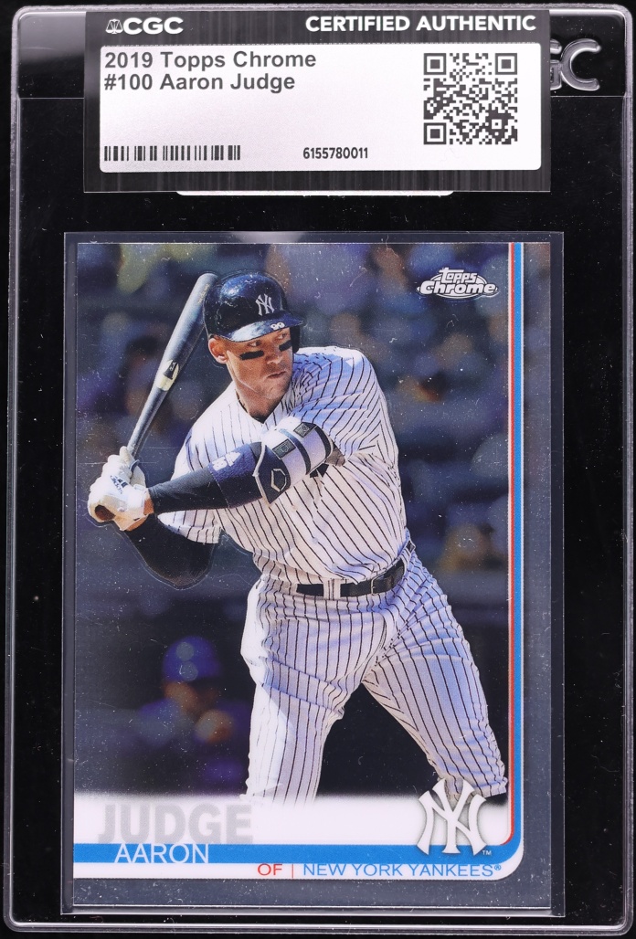 2019 Topps Chrome Variation Aaron Judge #100 CGC AUTH