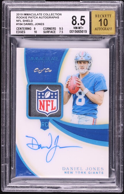 2019 National Treasures Daniel Jones ROOKIE PATCH AUTO /99 #162